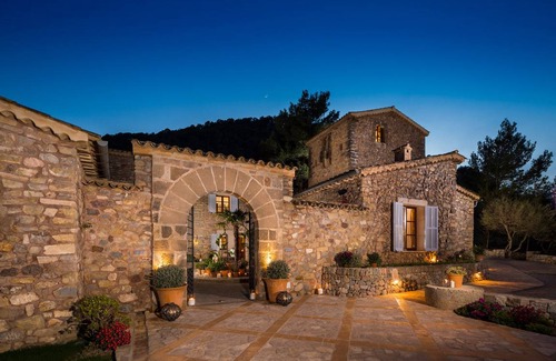 Banyalbufar Villa | Luxury Private Holiday Villa with Private Pool, Mallorca Villa 1022