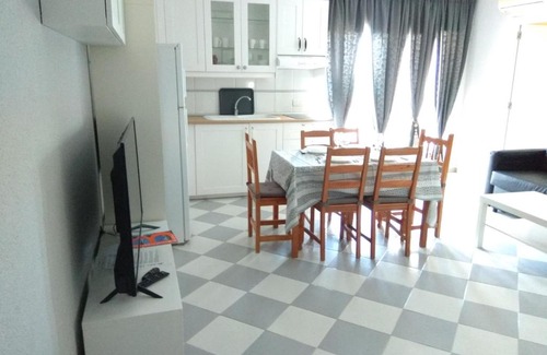 Benalmadena Costa Apartment | Maite 2. Frontal al mar 2 dormitorios y Wifi