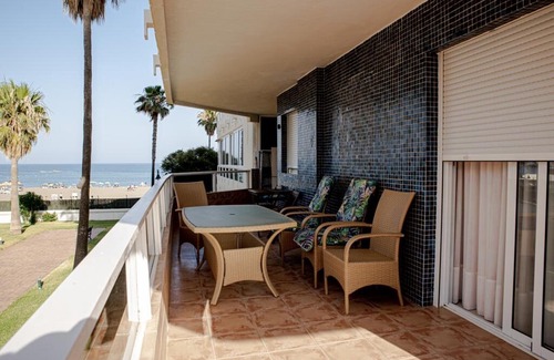 Carihuela Apartment | MALAGASUITE CARIHUELA BEACH & SUN