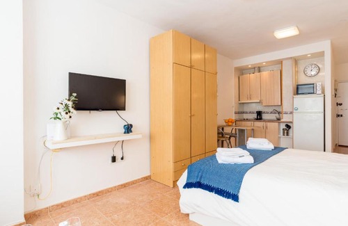 Carihuela Apartment | MalagaSuite Studio Beach