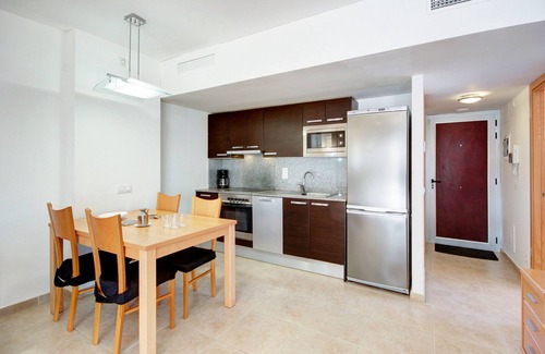 Santa Margarida Apartment | MARINES MESTRAL Bjs 8 Roses