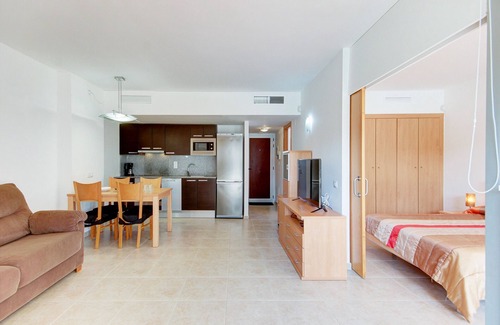 Santa Margarida Apartment | MARINES MESTRAL Bjs 8 Roses