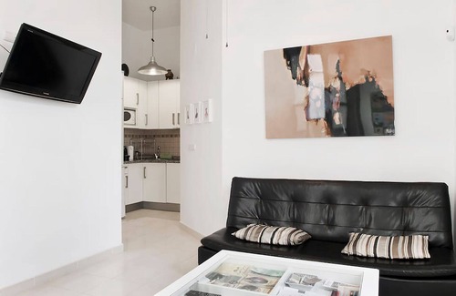 Centro Apartment | MODERN AND BRIGH APARTMENT MALAGA DOWNTOWN