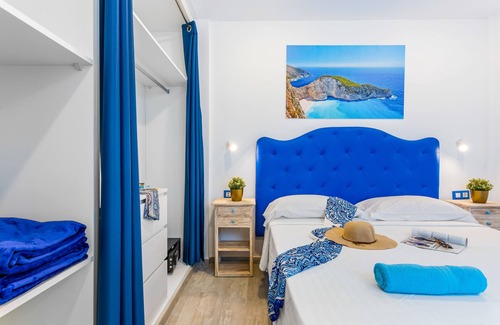 Los Abrigos Hostel | OKEANOS ECO GUEST HOUSE