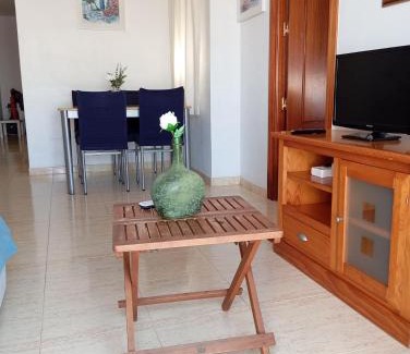 Roquetas de Mar Apartment | One-bedroom flat 200m from the beach