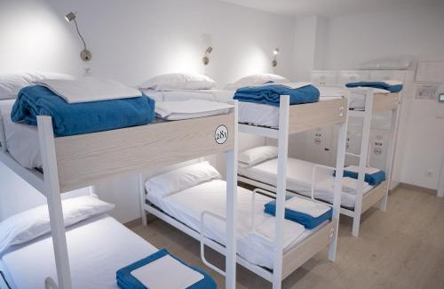 Old Town Hostel | PALACIO REAL HOSTEL