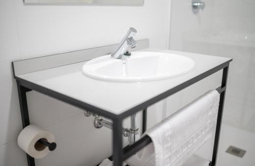 Old Town Hostel | PALACIO REAL HOSTEL