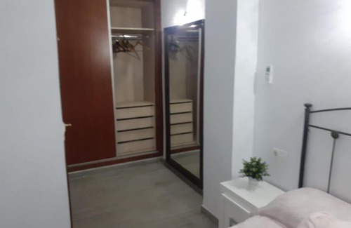Fuengirola City Centre Apartment | piso primera linea de playa en fuengirola recien reformado