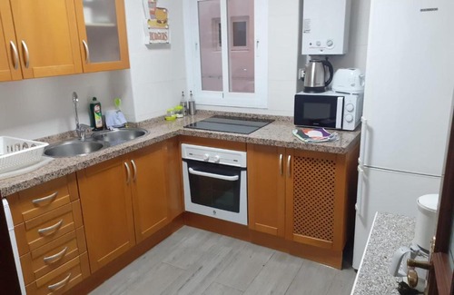 Fuengirola City Centre Apartment | piso primera linea de playa en fuengirola recien reformado