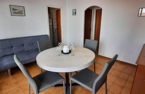 Llanca Apartment | PORT MONTURIOL 9