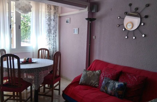 El Besos i el Maresme Resort | Private room ∙ 1 guest