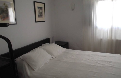 Valenzuela Resort | Private room ∙ 2 guests