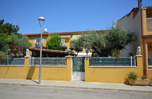 Sant Pere Pescador Apartment | Provença, acogedor apartamento con jardín.