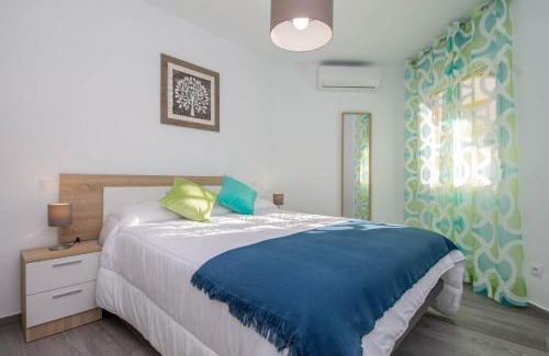 Carihuela Apartment | Santa Amalia 18 by IVI Real Estate