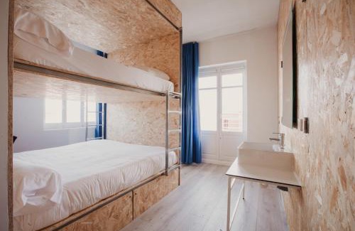 Cabo de Palos House | SubUp Hostel