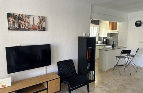 Orihuela Costa Apartment | Superb very equipped apartment(fiber Wifi, internat TV channels)+private garden