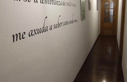 Lugo Hostel | Viatori