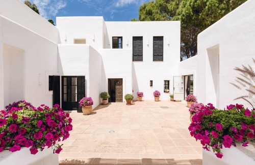 Sant Rafael de Sa Creu Villa | Villa ∙ 6 bedrooms ∙ 12 guests