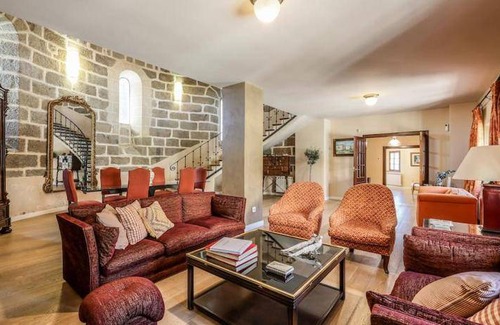 Avila Villa | Villa ∙ 6 bedrooms ∙ 12 guests