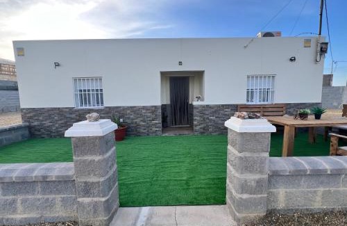 Pujaire House | Villa Amanecer