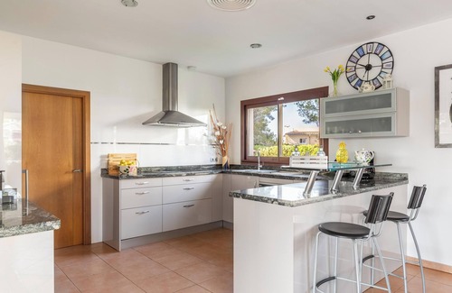 Sol de Mallorca Villa | Villa 'Luxurious Villa Sol de Mallorca' with Mountain View, Pool & Wi-Fi