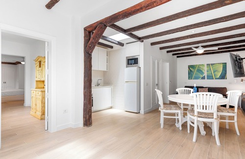 San Miguel de Abona Villa | VILLA WITH PRIVATE HEATED POOL on BANANA PLANTATION. For Disable bedroom/shower