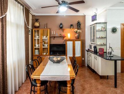 Baeza House | Vivienda Turística Rural Mari Carmen