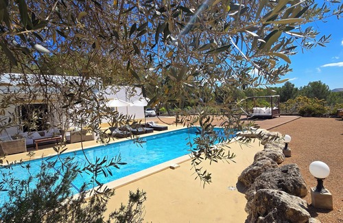 Sant Rafael de Sa Creu House | Walk To UNVRS and Amnesia - 4BR Finca