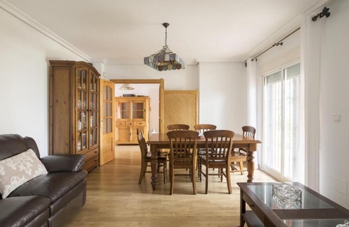 Playa Honda House | Welcoming Holiday Home in Cartagena with Garden