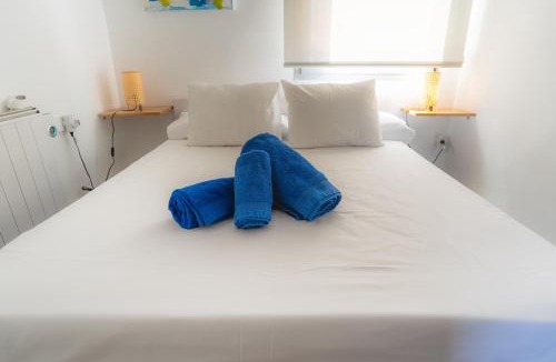 Campo de Criptana Apartment | Ático céntrico con vistas a Los Molinos