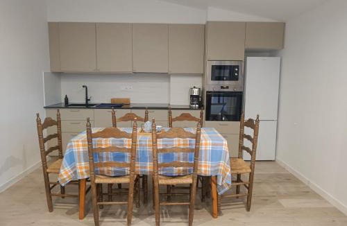 Palau-Saverdera Apartment | Ático relax con gran terraza y vistas a la Costa Brava