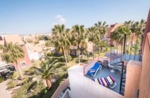 Vera Beach Apartment | 1 Bed Flat-Sleeps 2-Parking-Wifi-Pool-Garden