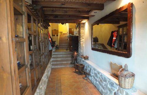 San Martin de Castaneda House | 100 m² House ∙ 3 bedrooms ∙ 8 guests