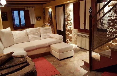 Colungo Bed & Breakfast | 100 m² Bed and breakfast ∙ 2 bedrooms ∙ 5 guests