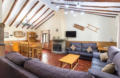 Mazuza House | 100 m² House ∙ 3 bedrooms ∙ 6 guests
