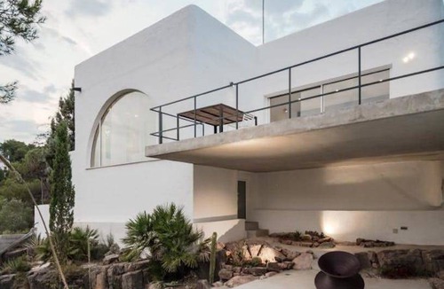 Gilet House | 100 m² House ∙ 2 bedrooms ∙ 4 guests