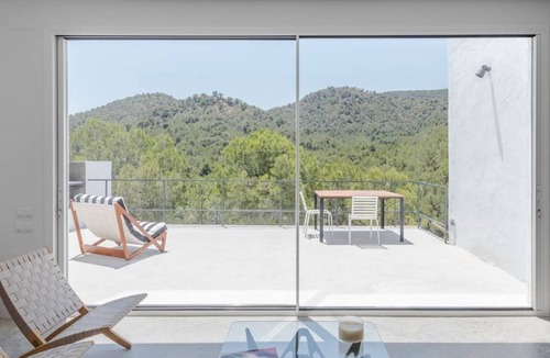 Gilet House | 100 m² House ∙ 2 bedrooms ∙ 4 guests