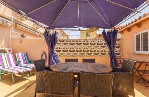 Puerto Maritimo House | 100 m² House ∙ 3 bedrooms ∙ 6 guests