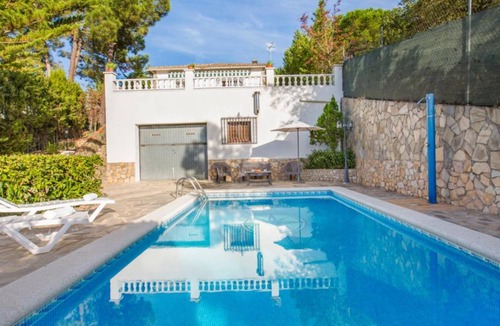 Vidreres House | 100 m² House ∙ 4 bedrooms ∙ 7 guests