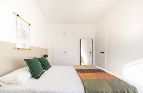 Eixample Resort | 100 m² Private room ∙ 1 bedroom ∙ 5 guests