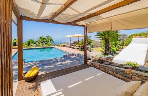 Malaga-Este Villa | 1000 m² Villa ∙ 5 bedrooms ∙ 12 guests