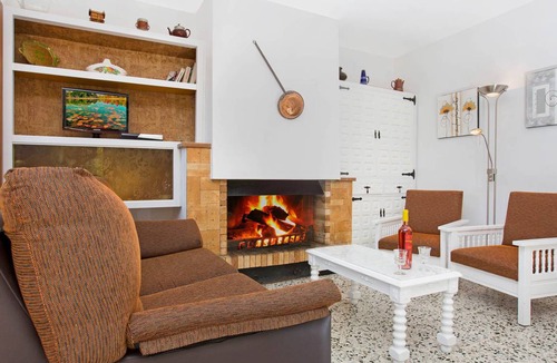 Calella de Palafrugell Villa | 101 m² Villa ∙ 3 bedrooms ∙ 6 guests