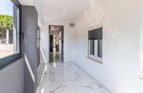 Vilobi d'Onyar Villa | 1075 m² Villa ∙ 3 bedrooms ∙ 8 guests