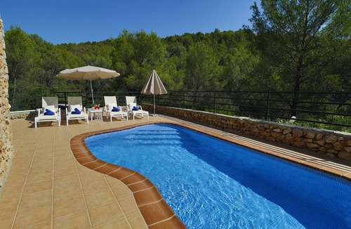 Calvia House | 110 m² Finca ∙ 2 bedrooms ∙ 4 guests