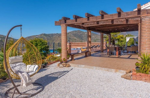 Torrox House | 110 m² House ∙ 3 bedrooms ∙ 5 guests