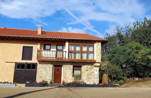Alfoz de Lloredo House | 110 m² House ∙ 3 bedrooms ∙ 6 guests