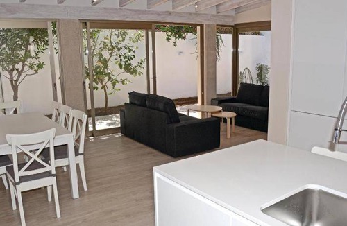 El Molinar House | 110 m² House ∙ 4 bedrooms ∙ 6 guests