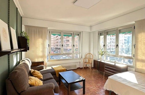 Logrono City Centre Resort | 110 m² Private room ∙ 1 bedroom ∙ 1 guest