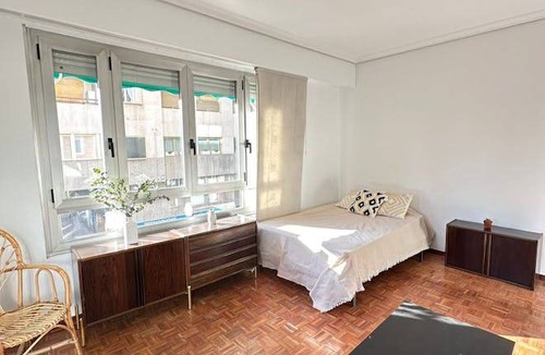 Logrono City Centre Resort | 110 m² Private room ∙ 1 bedroom ∙ 1 guest