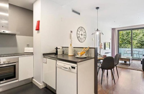 La Sagrada Familia Apartment | 115 m² Serviced apartment ∙ 4 bedrooms ∙ 127 guests